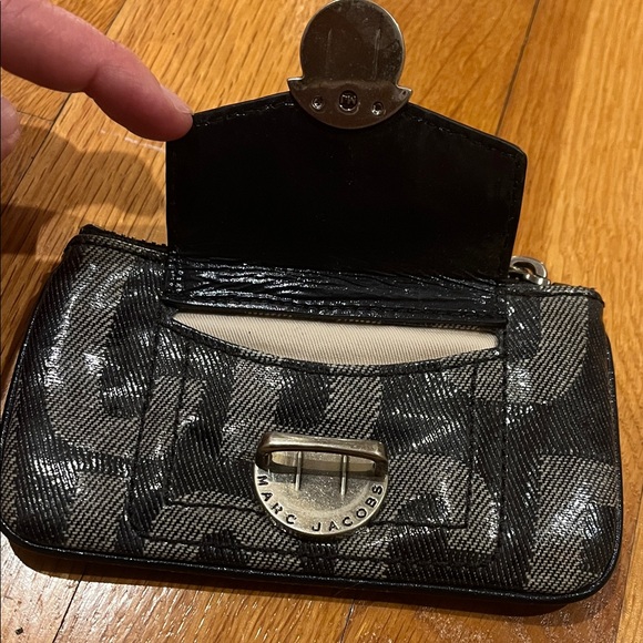 Marc Jacobs Navy and Silver Mini Pouch - Picture 5 of 6